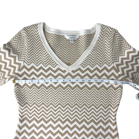 Tab and White Chevron Sweater Bodycon Dress Size Medium - Picture 11 of 11